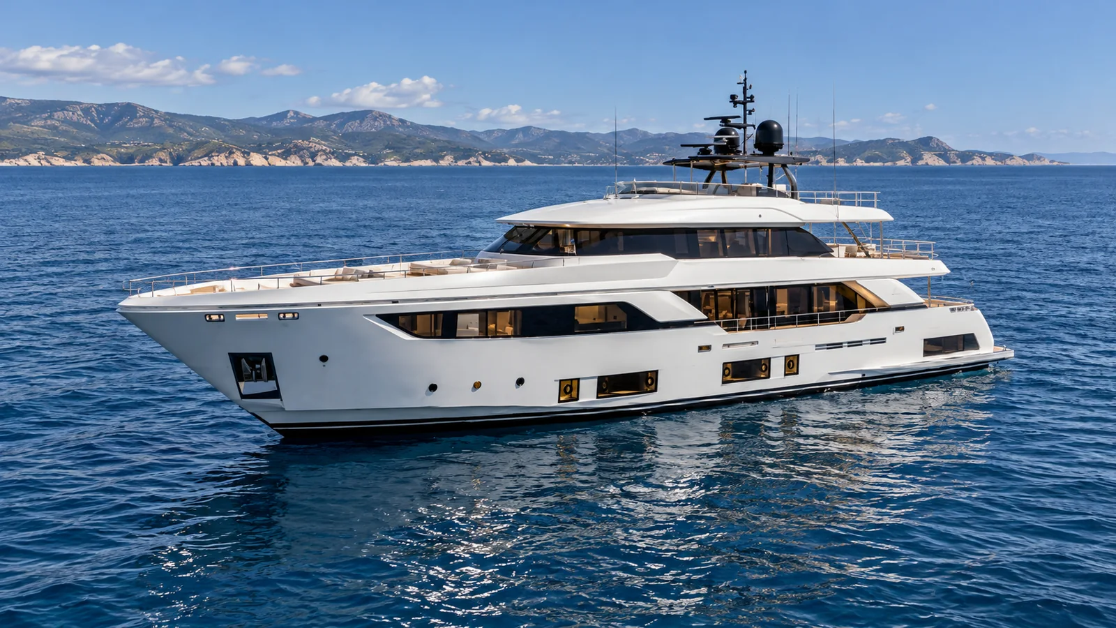 Custom Line Navetta 37